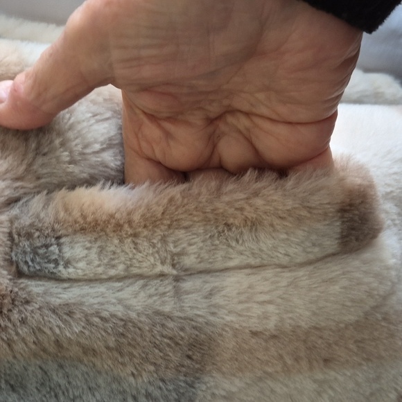 AMOLI  Plaid Teddy Jacket Polyester Plush Faux Fur Size S Great Condition - Picture 6 of 15